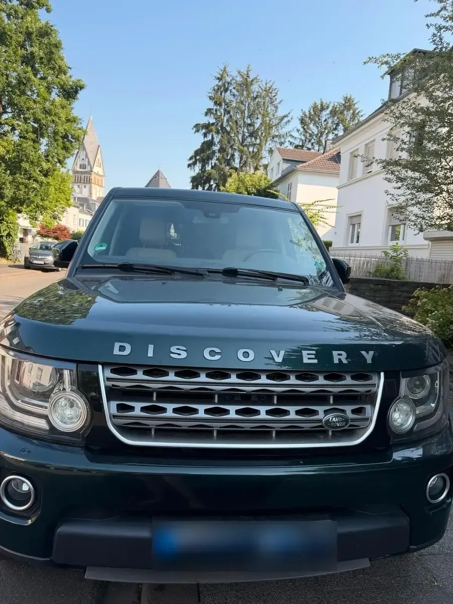 Gebraucht Land Rover Discovery 4 SE 211 PS (155 kW) 2015 Grün SUV