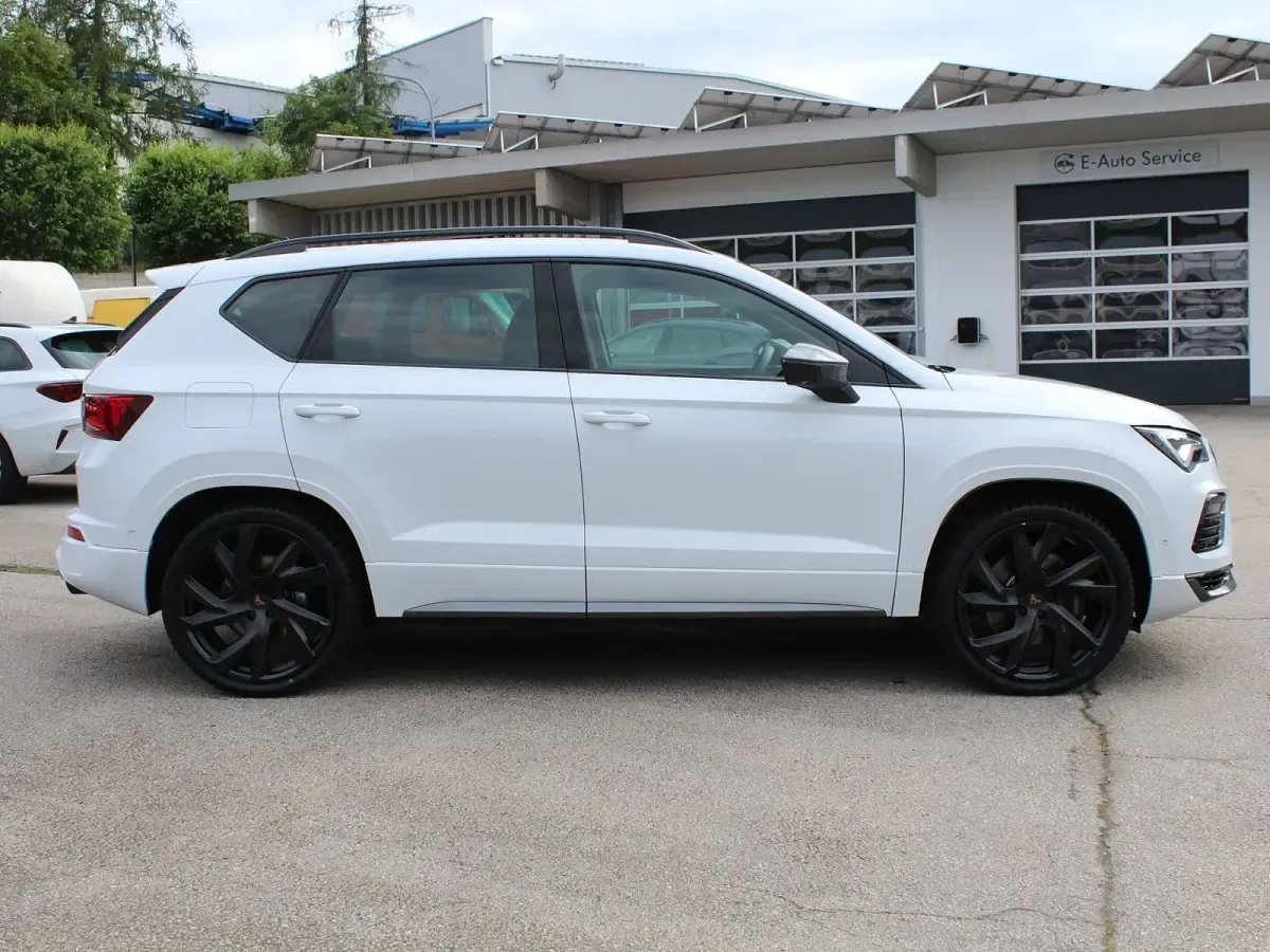 Gebraucht Cupra Ateca 300 PS (220 kW) 2025 "nevada" weiss SUV