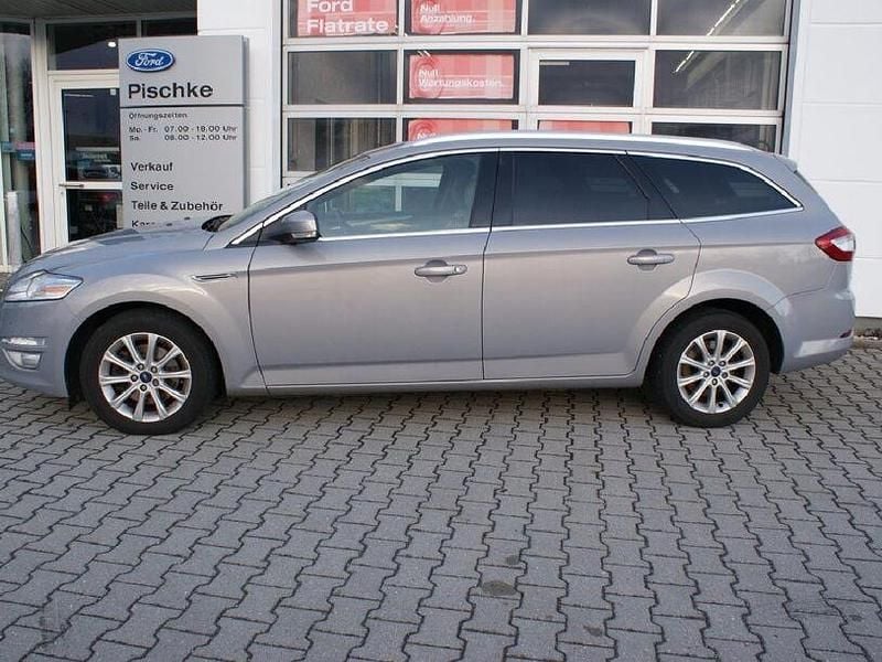 Gebraucht Ford Mondeo Titanium 200 PS (147 kW) 2013 Micastonesilber metallic Kombi