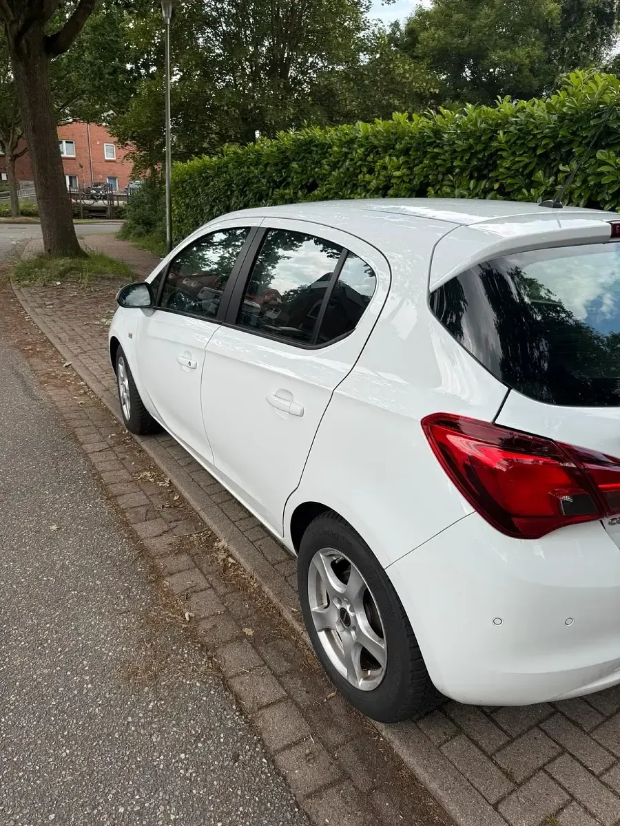 Gebraucht Opel Corsa 90 PS (66 kW) 2017 Weiß Kleinwagen