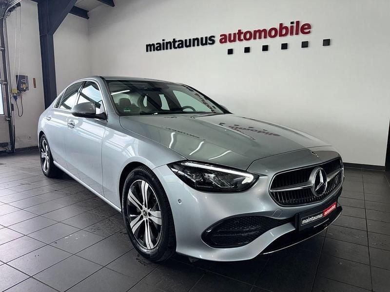 Silber Gebraucht 2021 Mercedes C200 Limousine | 29.900 € (Guter Preis) - Bild 1/4