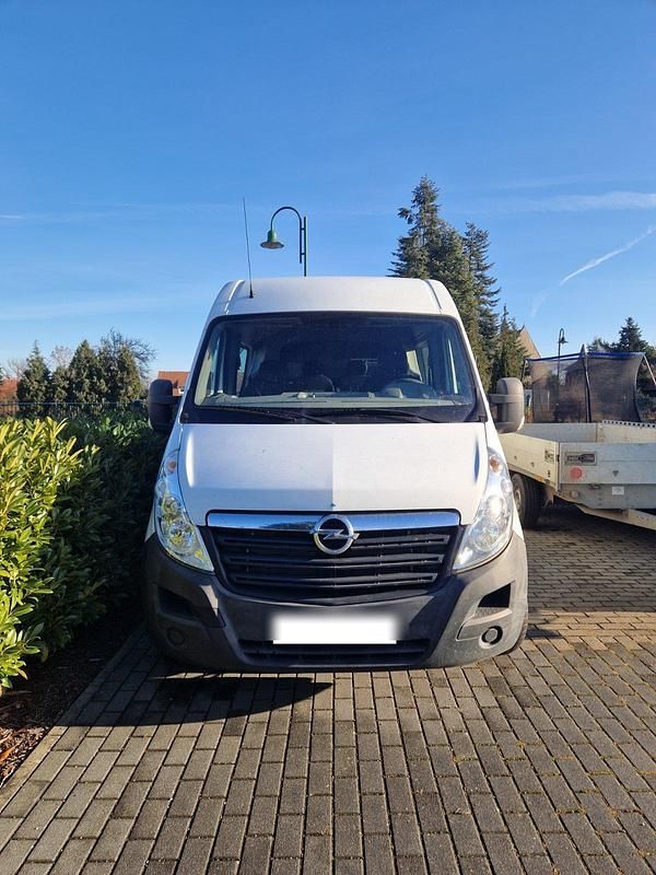 Gebraucht Opel Movano 163 PS (119 kW) 2015 Weiß Van / Kleinbus