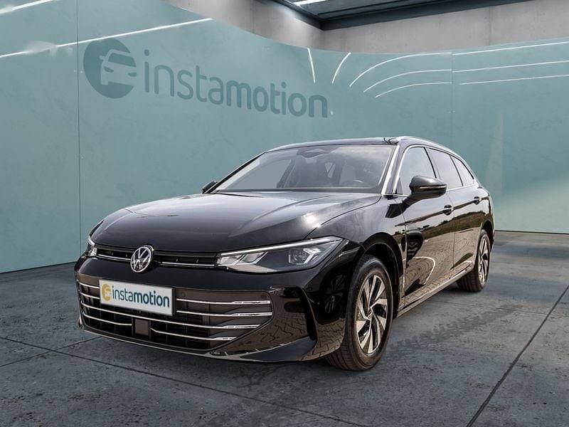 Schwarz Gebraucht 2025 VW Passat Kombi | 39.899 € (Superpreis) - Bild 1/4