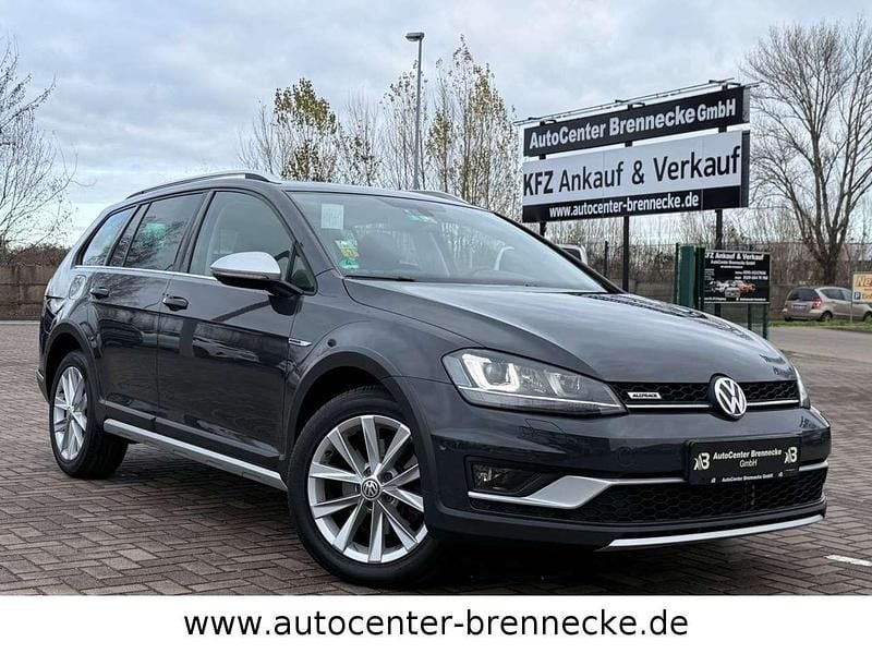 Gebraucht VW Golf Alltrack 184 PS (135 kW) 2015 Uranograu/cinza urano Kombi