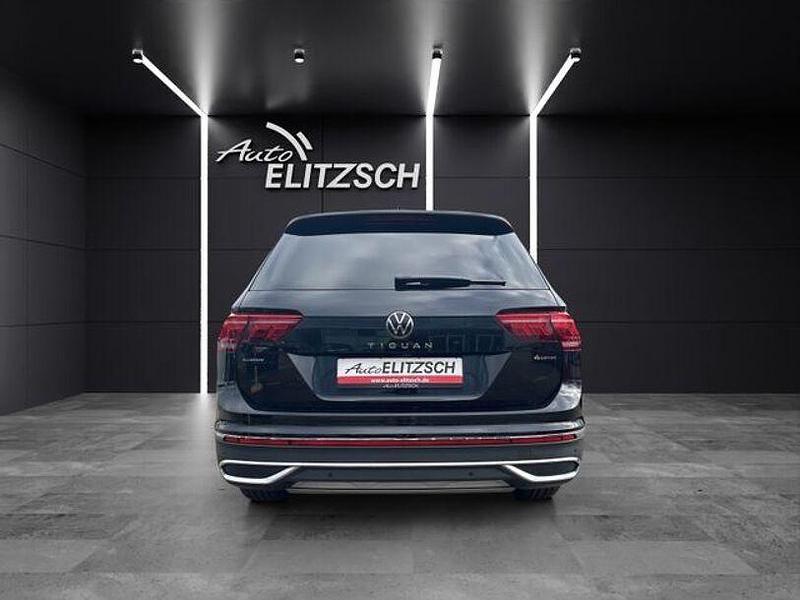 Gebraucht VW Tiguan Allspace Elegance 200 PS (147 kW) 2023 Schwarz SUV