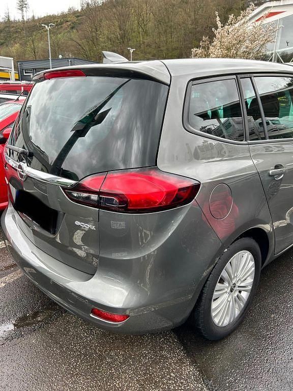 Gebraucht Opel Zafira Tourer Selection 140 PS (102 kW) 2017 Grau Van / Kleinbus