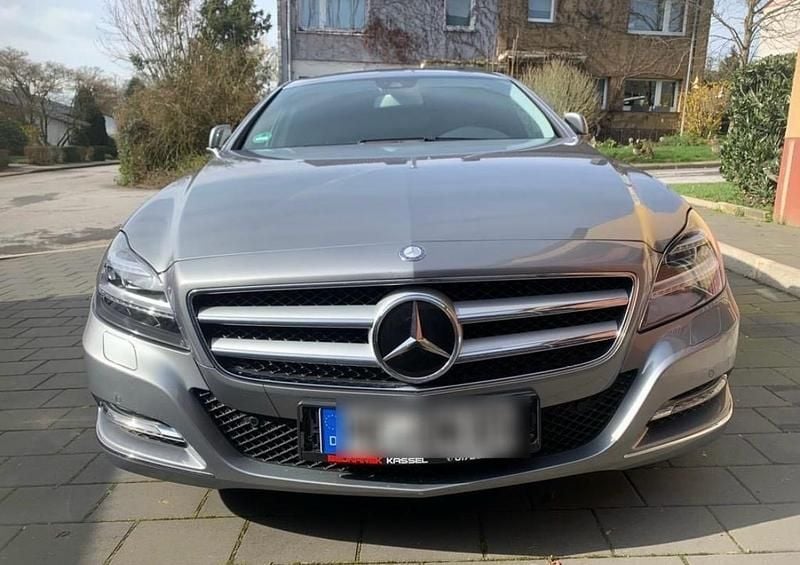 Grau Gebraucht 2013 Mercedes CLS250 Shooting Brake Kombi | 17.500 € (Fairer Preis) - Bild 1/4