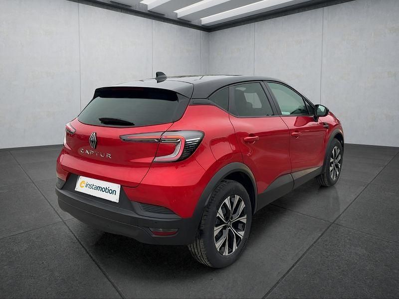 Neu Renault Captur 91 PS (66 kW) 2025 Rot SUV