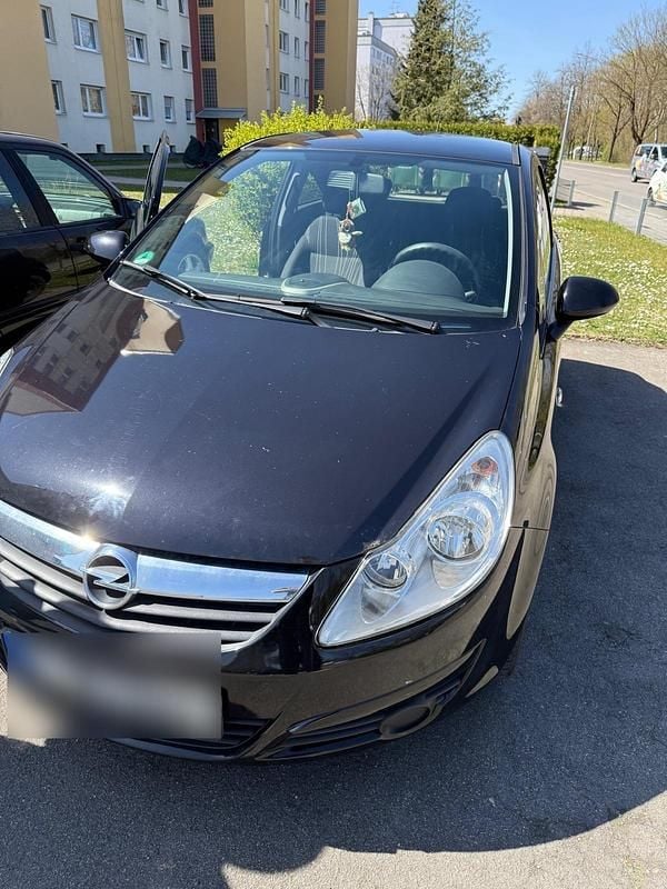 Second-hand Opel Corsa 80 CP (58 kW) 2007 Negru Hatchback