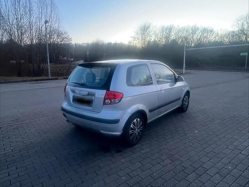 Second-hand Hyundai Getz 102 CP (75 kW) 2007 Argintiu Hatchback