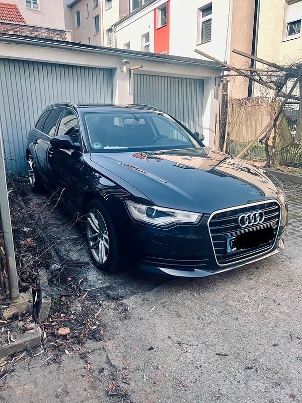 Gebraucht Audi A6 204 PS (150 kW) 2014 Blau Kombi