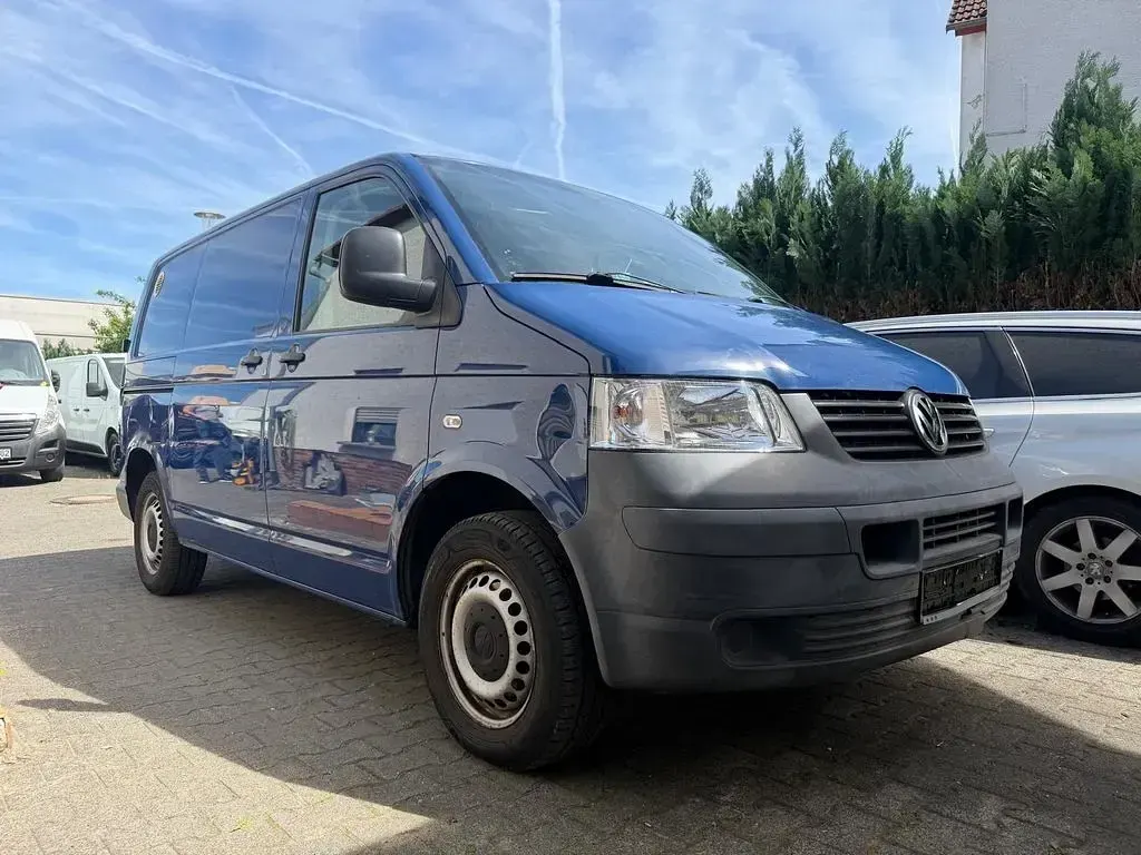 Second-hand VW Transporter 102 CP (75 kW) 2010 Albastru Van