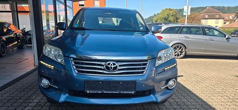 Blau Gebraucht 2011 Toyota RAV4 Life SUV | 10.900 € (Etwas zu teuer) - Bild 1/4