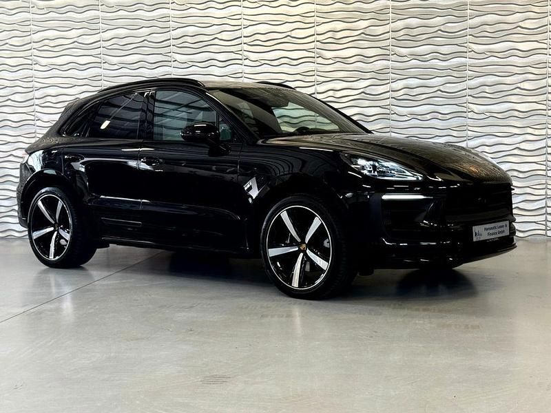 Gebraucht Porsche Macan S 381 PS (280 kW) 2024 Schwarz SUV