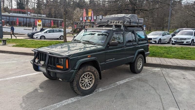 Second-hand Jeep Cherokee 1998 Verde SUV