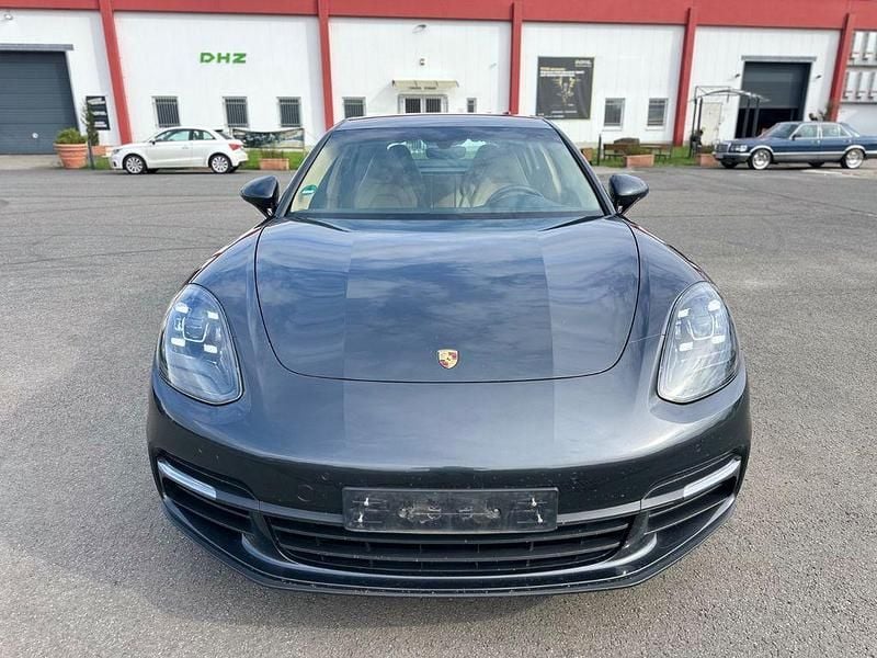 Gebraucht Porsche Panamera 4 330 PS (242 kW) 2018 Grau Limousine