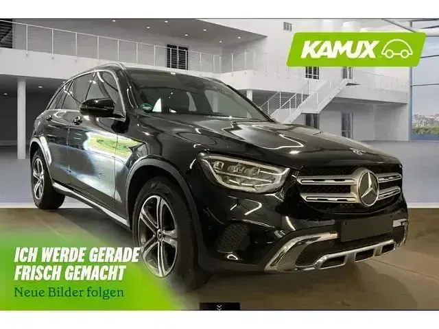 Gebraucht Mercedes GLC220 194 PS (142 kW) 2022 Schwarz SUV