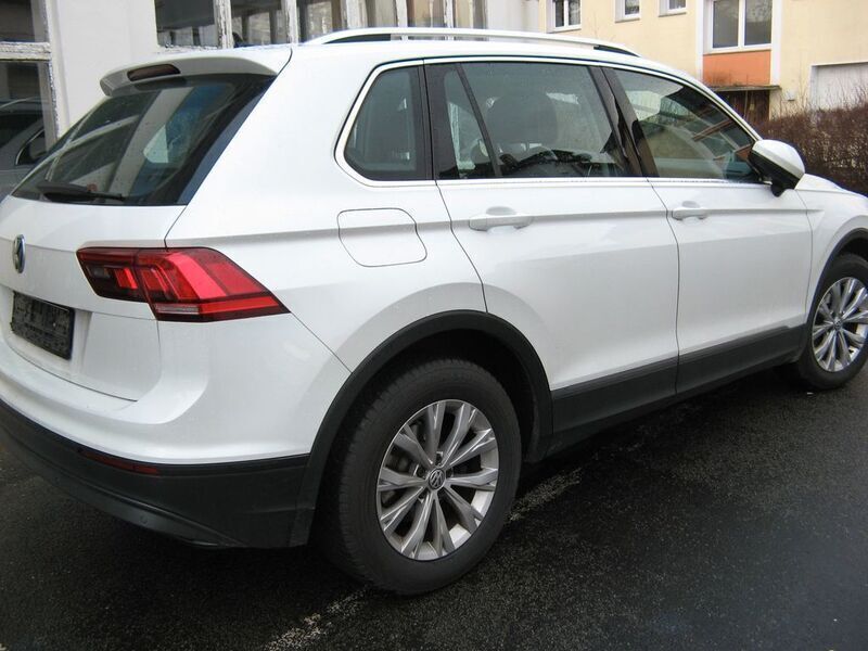 Gebraucht VW Tiguan 150 PS (110 kW) 2019 Weiß SUV