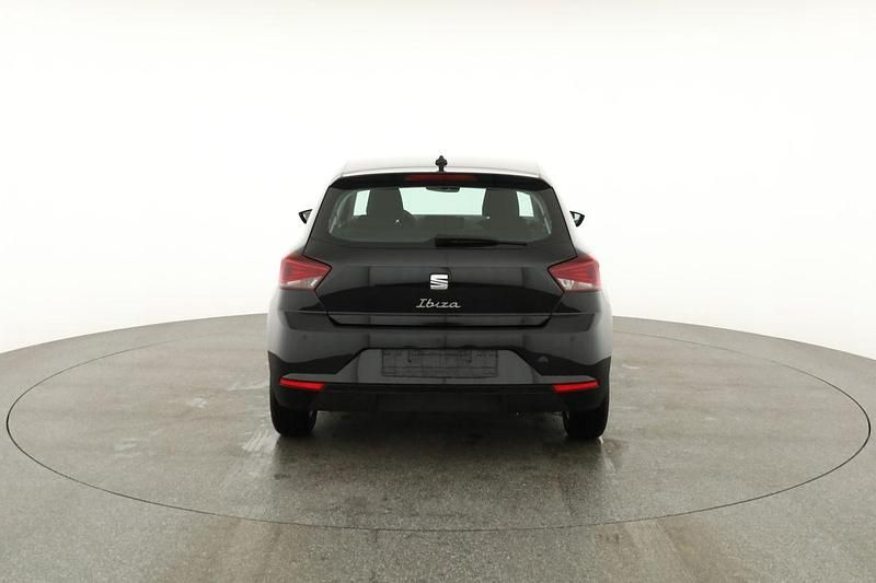 Midnight schwarz metallic Gebraucht 2025 Seat Ibiza Reference | 19.475 € (Guter Preis) - Bild 1/4