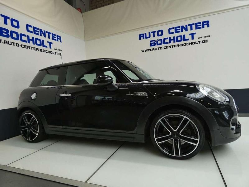 Gebraucht Mini Cooper S Chili 192 PS (141 kW) 2014 Midnight black Kleinwagen