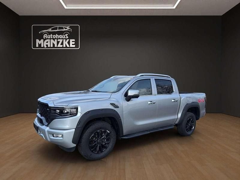 Neu Foton 4 160 PS (117 kW) 2026 Silber SUV