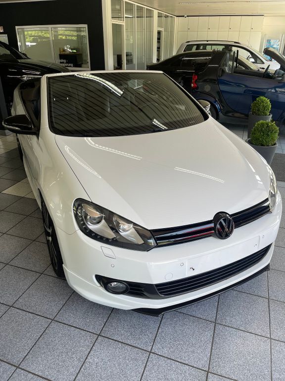 Gebraucht VW Golf Cabriolet Basis 209 PS (153 kW) 2012 Weiß Cabrio