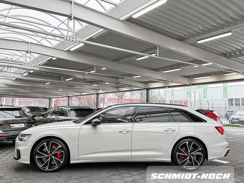 Gebraucht Audi S6 Ambiente 344 PS (253 kW) 2024 Gletscherweiß metallic Kombi