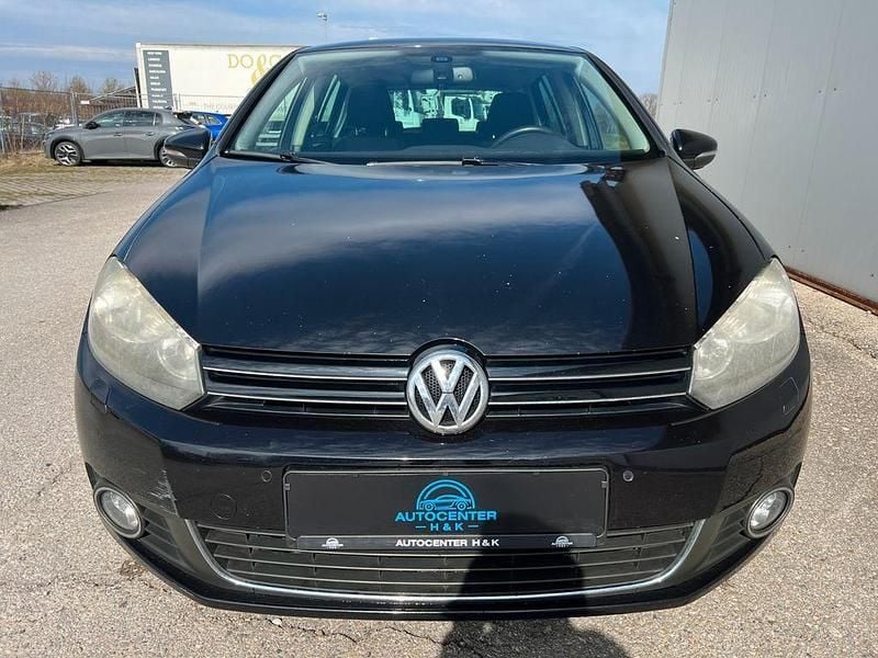 Gebraucht VW Golf VII Style 105 PS (77 kW) 2012 Schwarz Limousine