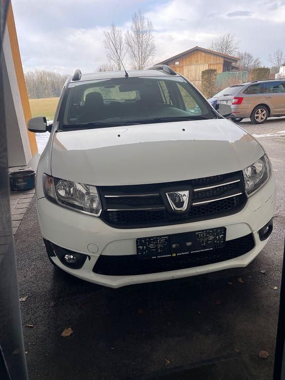 Weiß Gebraucht 2014 Dacia Logan MCV Prestige Kombi | 4.500 € (Fairer Preis) - Bild 1/4