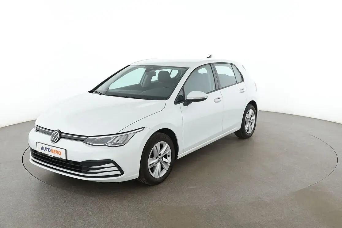 Gebraucht VW Golf VIII Life 2020 Limousine