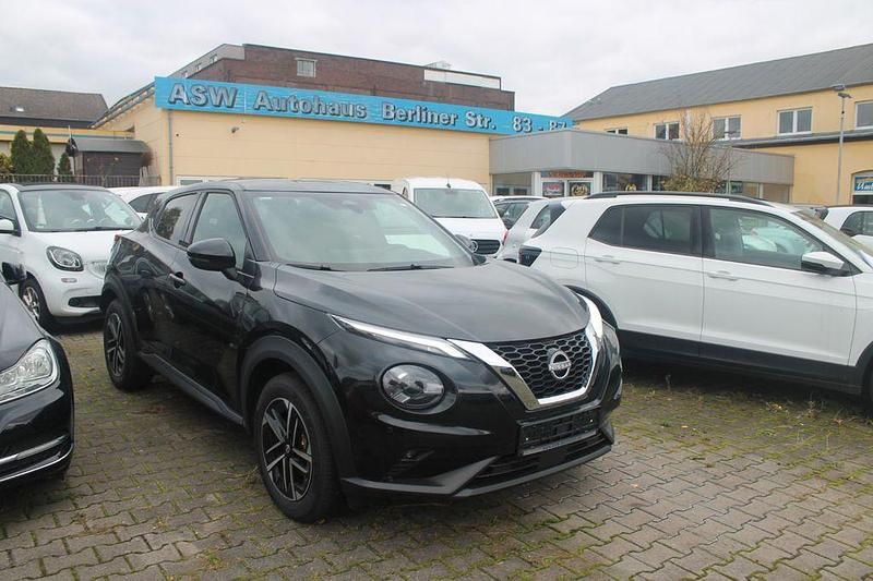 Schwarz Gebraucht 2024 Nissan Juke N-Connecta SUV | 23.999 € (Etwas zu teuer) - Bild 1/4