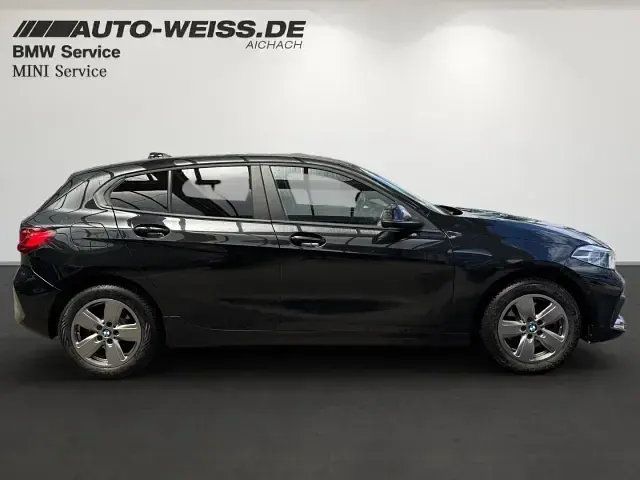 Gebraucht BMW 118 Advantage 136 PS (100 kW) 2024 Schwarz Kleinwagen