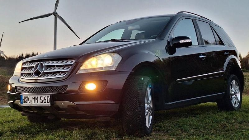 Gebraucht Mercedes ML320 224 PS (164 kW) 2006 Schwarz SUV