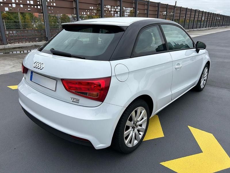 Gebraucht Audi A1 95 PS (69 kW) 2018 Weiß Kleinwagen