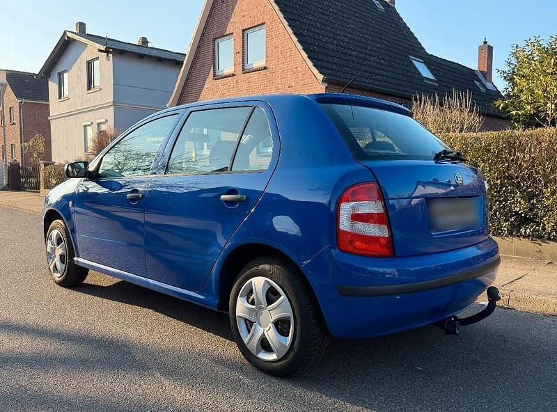 Gebraucht Skoda Fabia 75 PS (55 kW) 2008 Blau Kleinwagen