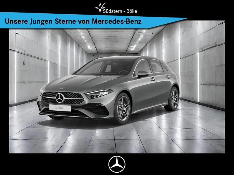 Metalliclack mountaingrau (metallic) Gebraucht 2024 Mercedes A200 AMG Limousine | 34.739 € (Etwas zu teuer) - Bild 1/4