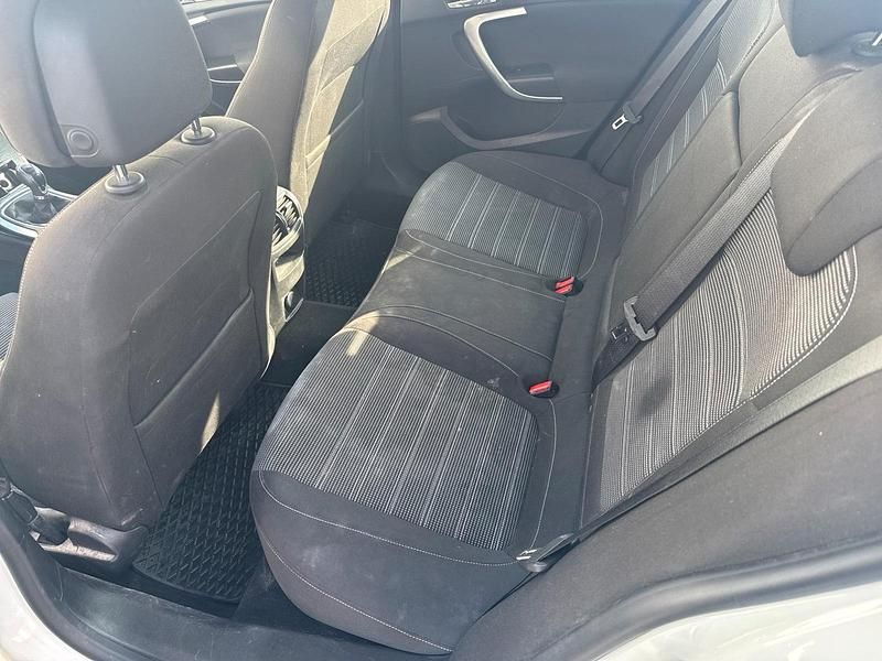 Gebraucht Opel Insignia 170 PS (125 kW) 2015 Weiß Kombi