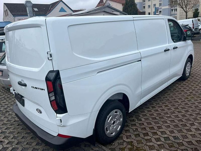 Ny Ford Transit Custom 150 HK (110 kW) 2026 Hvid MPV