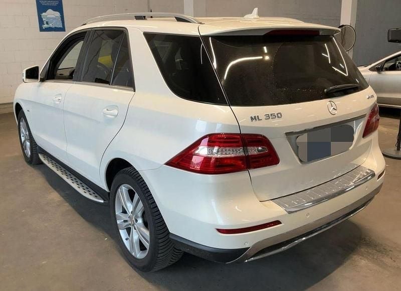 Gebraucht Mercedes ML350 306 PS (225 kW) 2012 Weiß SUV