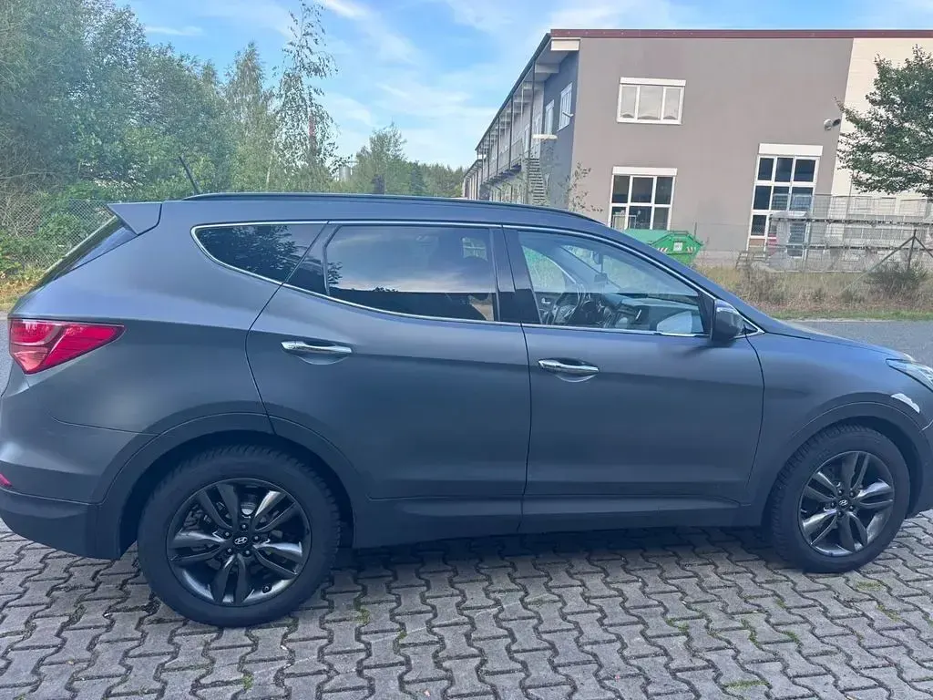 Gebraucht Hyundai Santa Fe Style 197 PS (144 kW) 2014 Grau SUV
