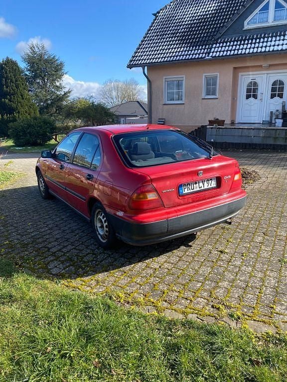Gebraucht Honda Civic 75 PS (55 kW) 1997 Rot Limousine