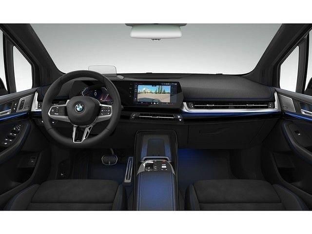 Gebraucht BMW 223 Active Tourer Performance 218 PS (160 kW) 2025 Schwarz Van / Kleinbus