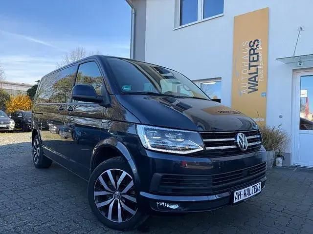 Używany VW Multivan Comfortline 204 KM (150 kW) 2017 Niebieski Minivan