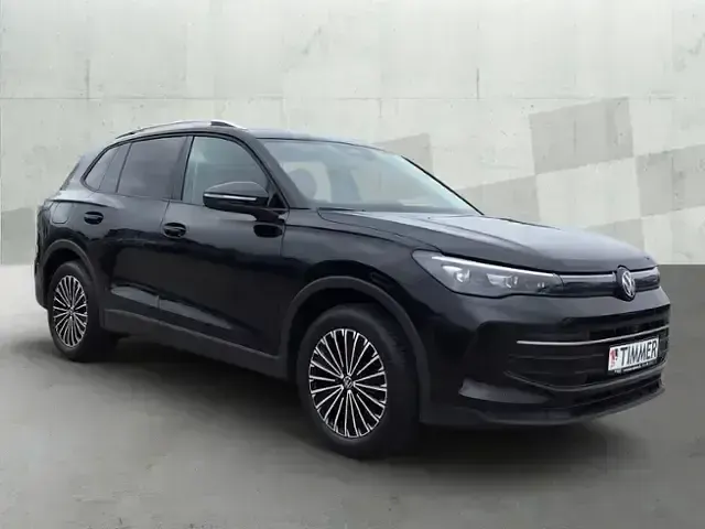 Gebraucht VW Tiguan Goal 131 PS (96 kW) 2025 Grenadillschwarz metallic SUV