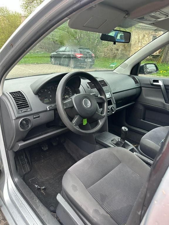 Usata VW Polo Comfortline 75 CV (55 kW) 2005 Grigio Utilitaria