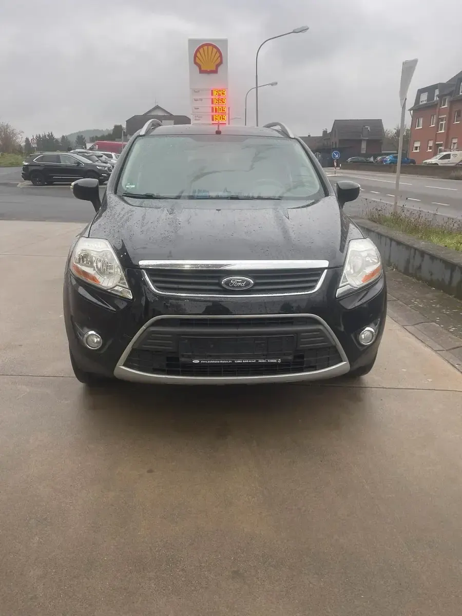 Usata Ford Kuga 136 CV (100 kW) 2009 Nero SUV