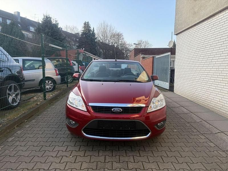 Gebraucht Ford Focus Cabriolet Trend 101 PS (74 kW) 2008 Rot Cabrio