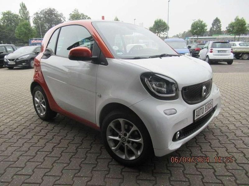 Gebraucht Smart ForTwo Coupé Basis 90 PS (66 kW) 2019 Bronze Kleinwagen