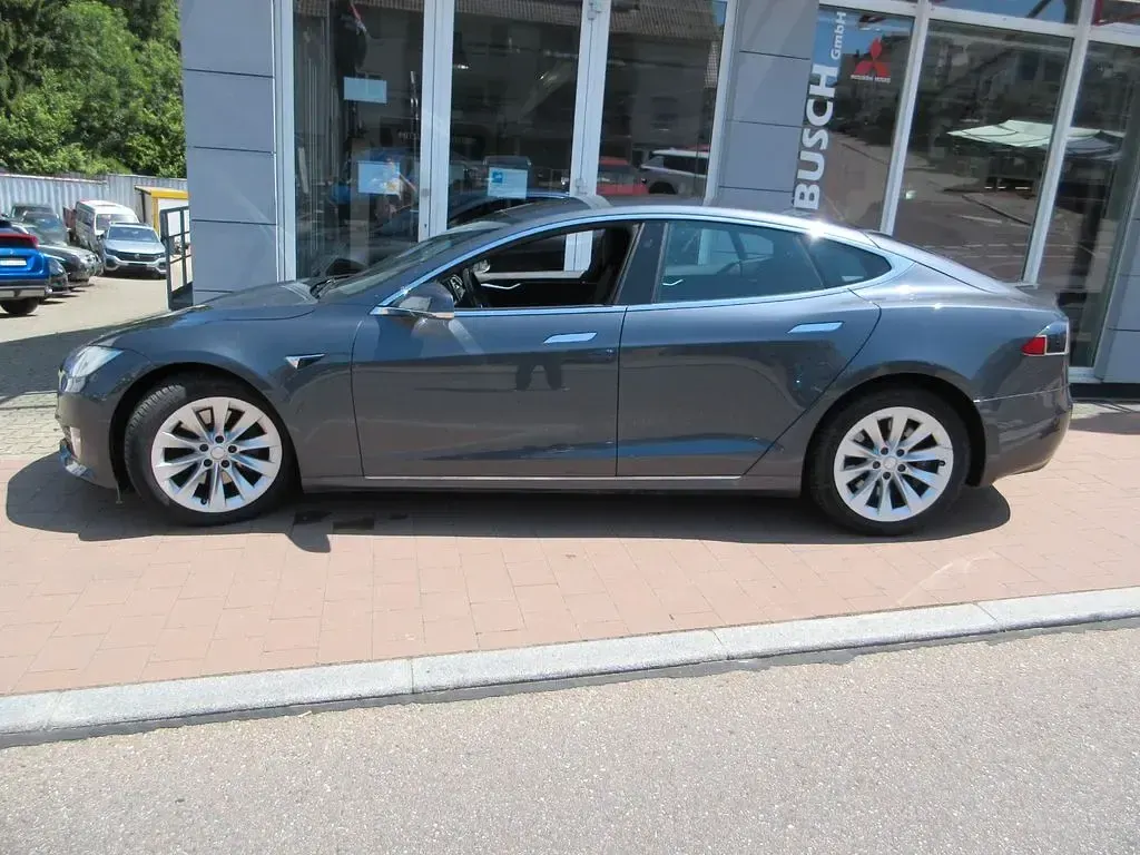 Gebraucht Tesla Model S Performance 244 kW (332 PS) 2017 Grau Kleinwagen