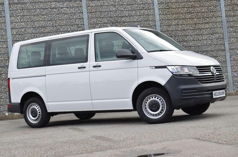 Gebraucht VW Transporter 110 PS (80 kW) 2024 Weiß Van